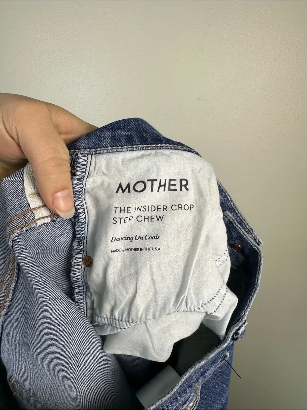 MOTHER The Insider Crop Step Chew in Dancing On Coals Women‎ 31 Denim Jeans